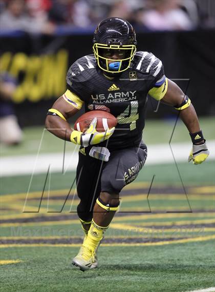 Thumbnail 1 in Army All-American Bowl photogallery.