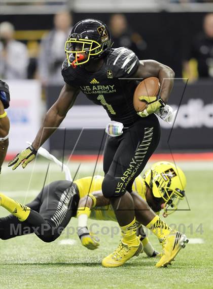 Thumbnail 2 in Army All-American Bowl photogallery.