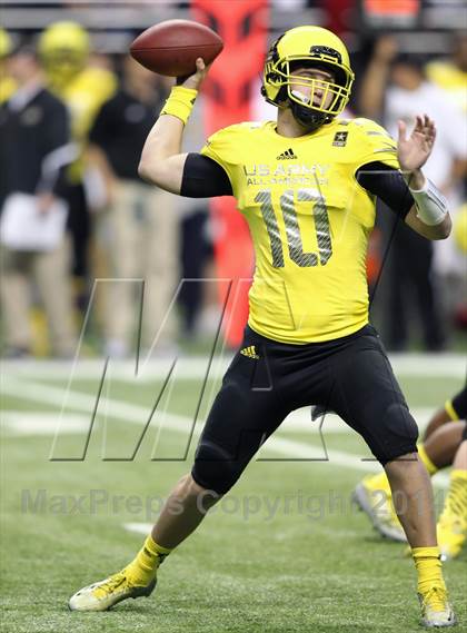Thumbnail 2 in Army All-American Bowl photogallery.