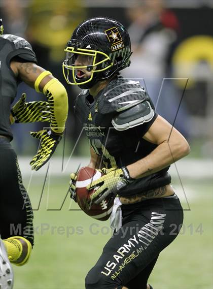 Thumbnail 2 in Army All-American Bowl photogallery.