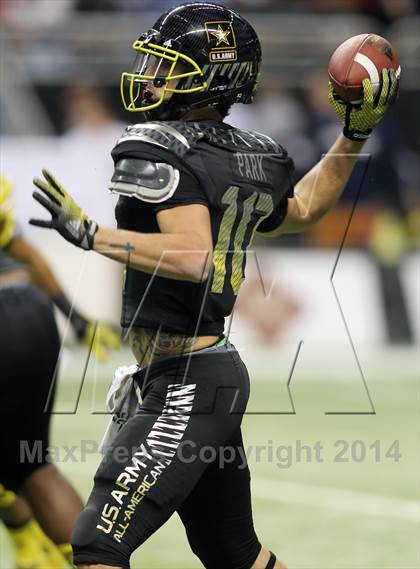 Thumbnail 2 in Army All-American Bowl photogallery.