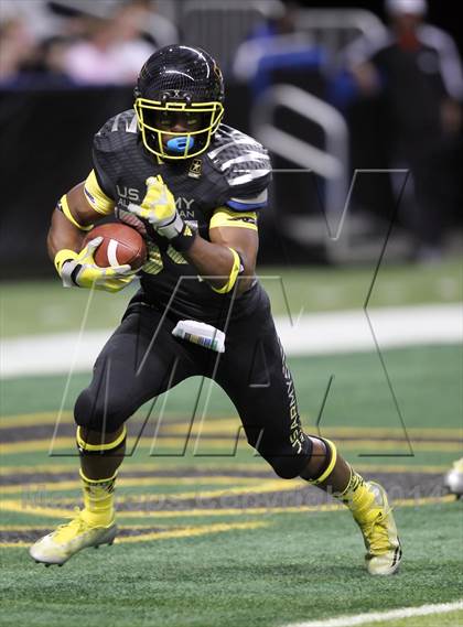 Thumbnail 2 in Army All-American Bowl photogallery.