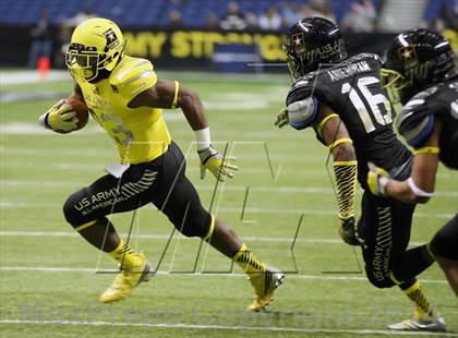 Thumbnail 2 in Army All-American Bowl photogallery.