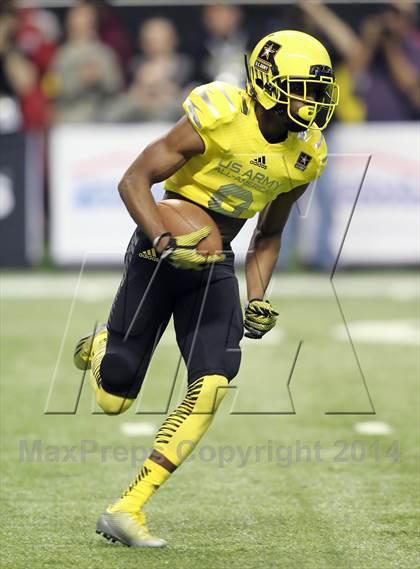 Thumbnail 2 in Army All-American Bowl photogallery.