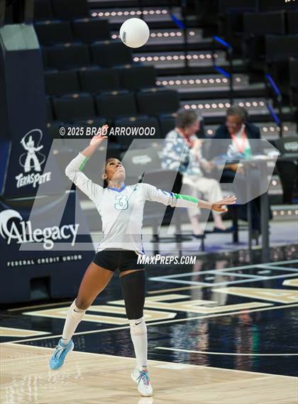 Thumbnail 1 in Uwharrie Charter Academy vs Lake Norman Charter (NCHSAA 4A Final) photogallery.