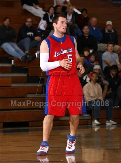 Thumbnail 3 in Ocean View vs. Los Alamitos (O.C. North-South Challenge) photogallery.