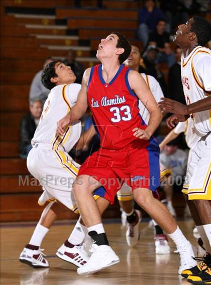 Thumbnail 2 in Ocean View vs. Los Alamitos (O.C. North-South Challenge) photogallery.