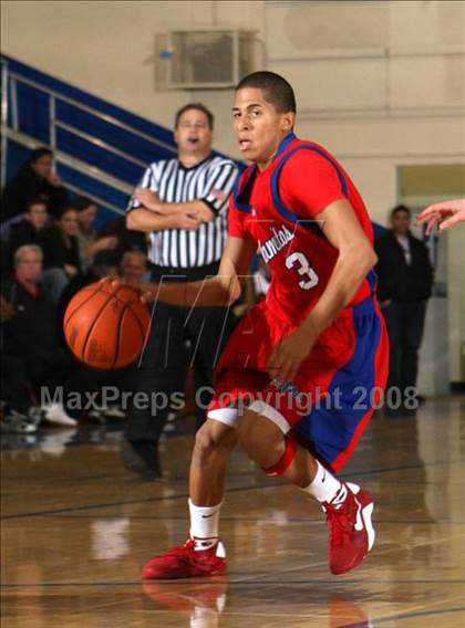 Thumbnail 2 in Ocean View vs. Los Alamitos (O.C. North-South Challenge) photogallery.