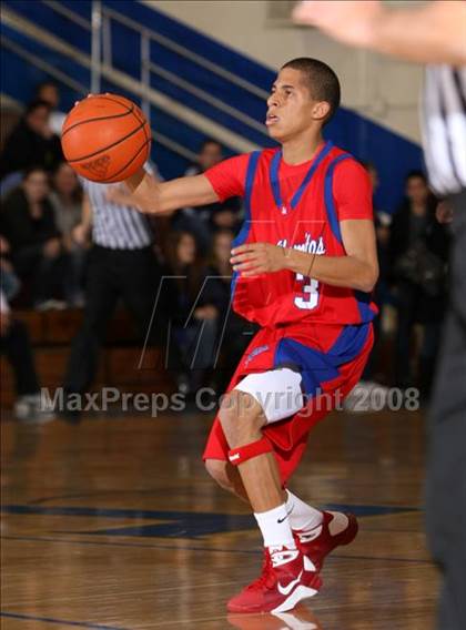 Thumbnail 2 in Ocean View vs. Los Alamitos (O.C. North-South Challenge) photogallery.