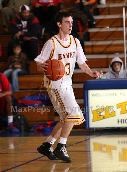 Thumbnail 3 in Ocean View vs. Los Alamitos (O.C. North-South Challenge) photogallery.