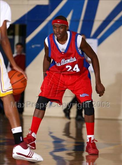 Thumbnail 1 in Ocean View vs. Los Alamitos (O.C. North-South Challenge) photogallery.