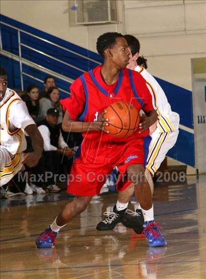 Thumbnail 3 in Ocean View vs. Los Alamitos (O.C. North-South Challenge) photogallery.