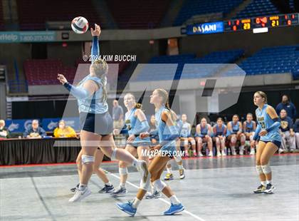 Thumbnail 3 in Buffalo vs. Oak Glen (WVSSAC Class AA Semifinal) photogallery.