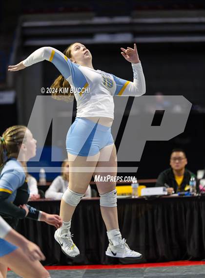 Thumbnail 2 in Buffalo vs. Oak Glen (WVSSAC Class AA Semifinal) photogallery.