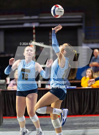 Thumbnail 2 in Buffalo vs. Oak Glen (WVSSAC Class AA Semifinal) photogallery.