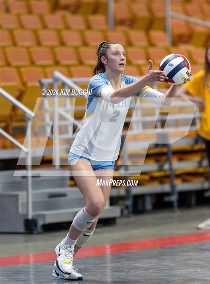 Thumbnail 3 in Buffalo vs. Oak Glen (WVSSAC Class AA Semifinal) photogallery.