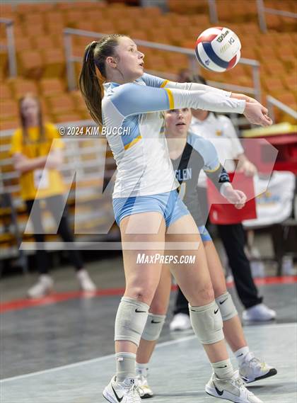 Thumbnail 1 in Buffalo vs. Oak Glen (WVSSAC Class AA Semifinal) photogallery.