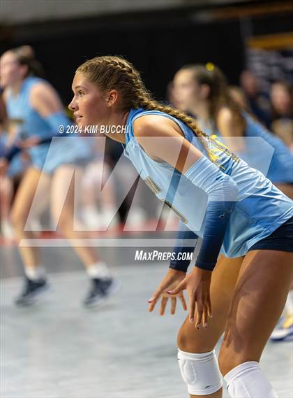 Thumbnail 3 in Buffalo vs. Oak Glen (WVSSAC Class AA Semifinal) photogallery.