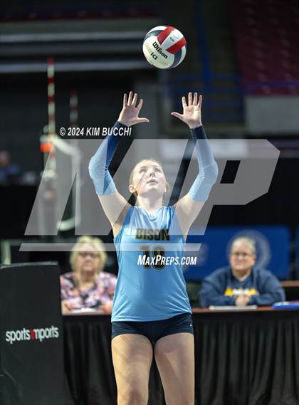 Thumbnail 2 in Buffalo vs. Oak Glen (WVSSAC Class AA Semifinal) photogallery.