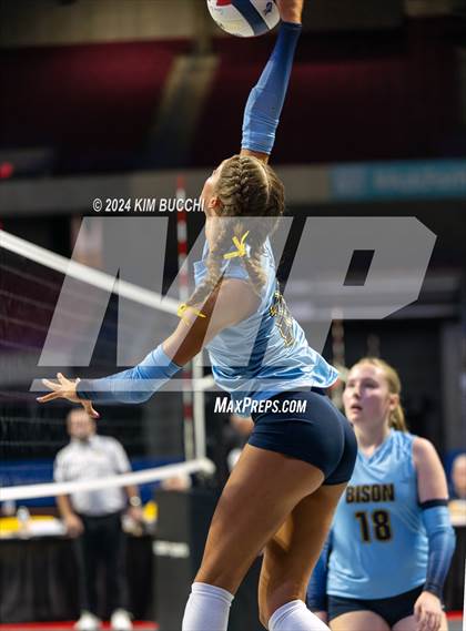 Thumbnail 1 in Buffalo vs. Oak Glen (WVSSAC Class AA Semifinal) photogallery.