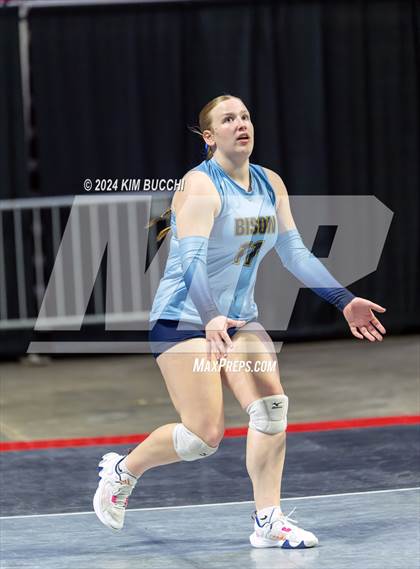 Thumbnail 1 in Buffalo vs. Oak Glen (WVSSAC Class AA Semifinal) photogallery.