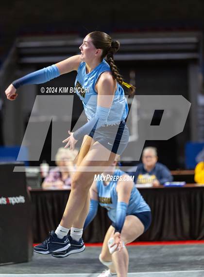 Thumbnail 1 in Buffalo vs. Oak Glen (WVSSAC Class AA Semifinal) photogallery.