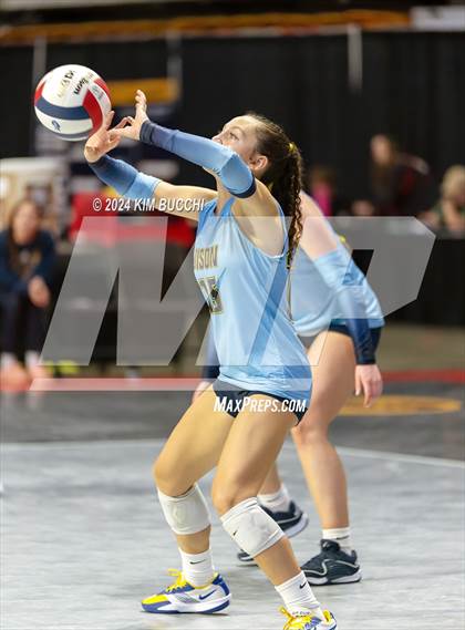 Thumbnail 3 in Buffalo vs. Oak Glen (WVSSAC Class AA Semifinal) photogallery.