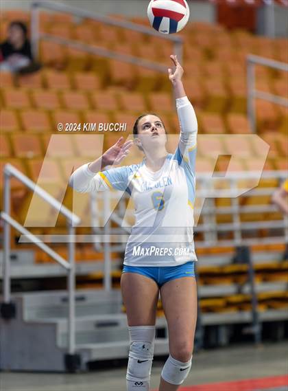 Thumbnail 1 in Buffalo vs. Oak Glen (WVSSAC Class AA Semifinal) photogallery.