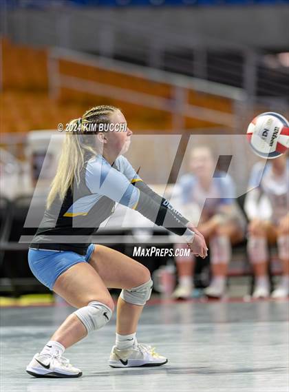 Thumbnail 2 in Buffalo vs. Oak Glen (WVSSAC Class AA Semifinal) photogallery.