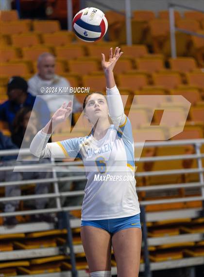 Thumbnail 2 in Buffalo vs. Oak Glen (WVSSAC Class AA Semifinal) photogallery.