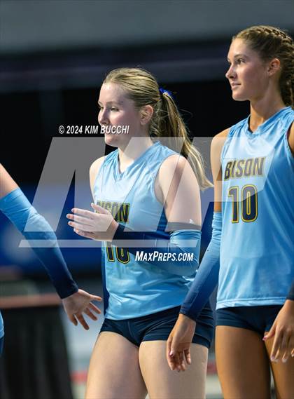 Thumbnail 2 in Buffalo vs. Oak Glen (WVSSAC Class AA Semifinal) photogallery.
