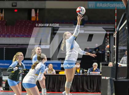 Thumbnail 1 in Buffalo vs. Oak Glen (WVSSAC Class AA Semifinal) photogallery.