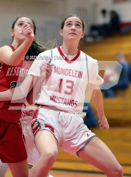 Thumbnail 3 in Resurrection @ Mundelein photogallery.
