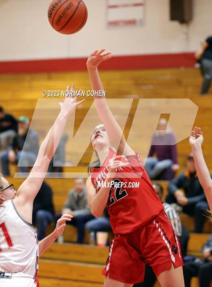 Thumbnail 1 in Resurrection @ Mundelein photogallery.