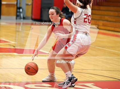 Thumbnail 3 in Resurrection @ Mundelein photogallery.