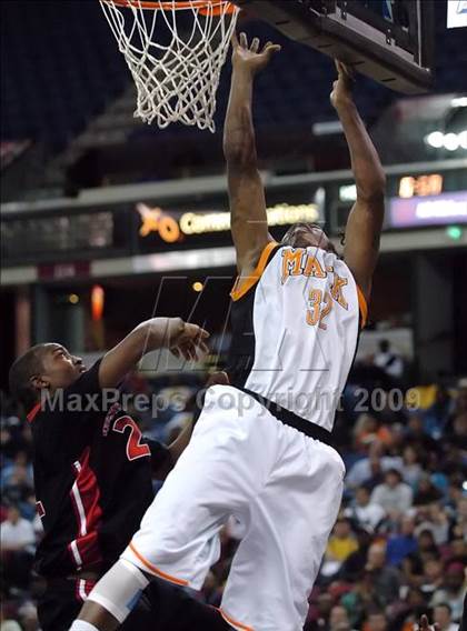 Thumbnail 3 in Westchester vs. McClymonds (CIF State D1 Final) photogallery.