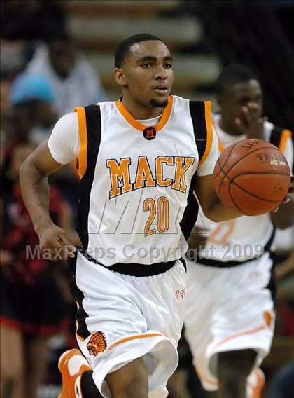 Thumbnail 1 in Westchester vs. McClymonds (CIF State D1 Final) photogallery.