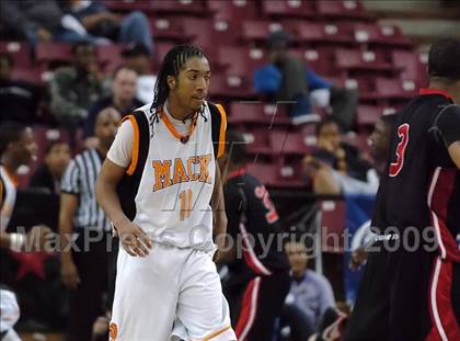 Thumbnail 2 in Westchester vs. McClymonds (CIF State D1 Final) photogallery.