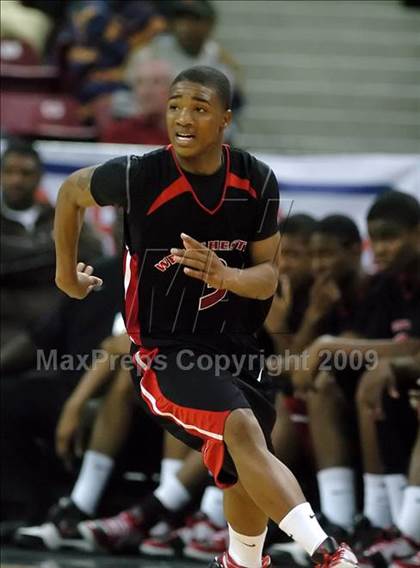 Thumbnail 1 in Westchester vs. McClymonds (CIF State D1 Final) photogallery.