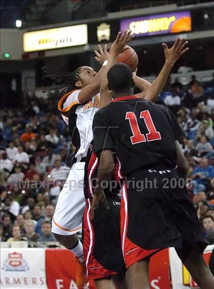 Thumbnail 1 in Westchester vs. McClymonds (CIF State D1 Final) photogallery.