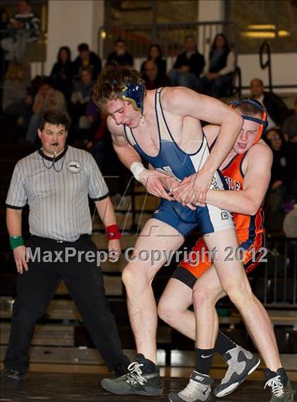 Thumbnail 2 in Walpole vs Needham (Newton North) photogallery.