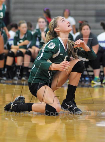 Thumbnail 2 in Thousand Oaks vs Seaquam (Durango Fall Classic) photogallery.