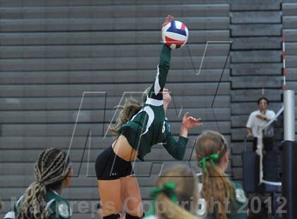Thumbnail 2 in Thousand Oaks vs Seaquam (Durango Fall Classic) photogallery.