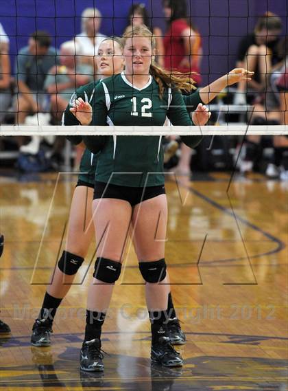 Thumbnail 1 in Thousand Oaks vs Seaquam (Durango Fall Classic) photogallery.