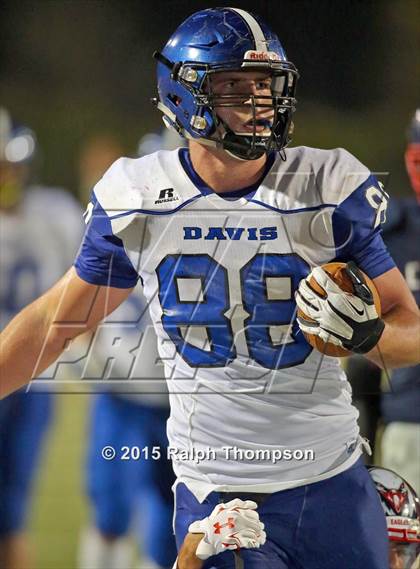 Thumbnail 3 in Pleasant Grove vs. Davis photogallery.