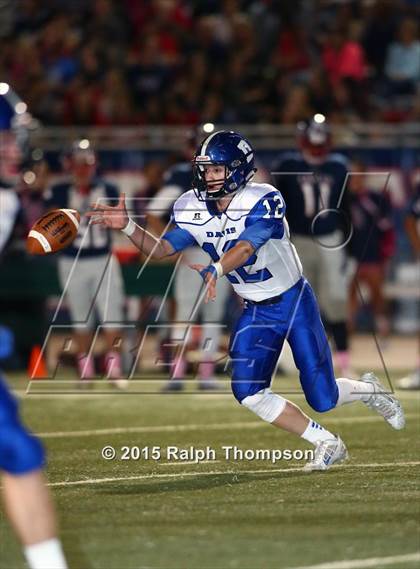 Thumbnail 3 in Pleasant Grove vs. Davis photogallery.