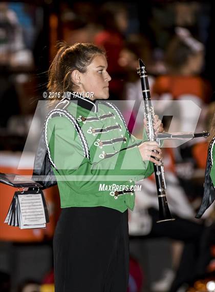 Thumbnail 2 in Petrolia vs Santo (Texas UIL 2A Bi-District Playoff) photogallery.