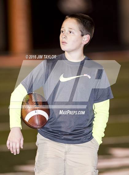 Thumbnail 1 in Petrolia vs Santo (Texas UIL 2A Bi-District Playoff) photogallery.
