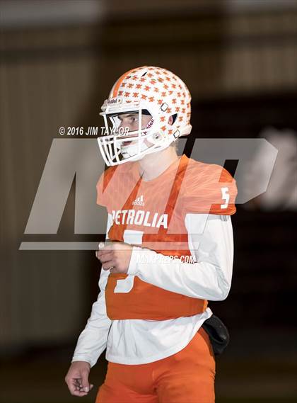 Thumbnail 2 in Petrolia vs Santo (Texas UIL 2A Bi-District Playoff) photogallery.