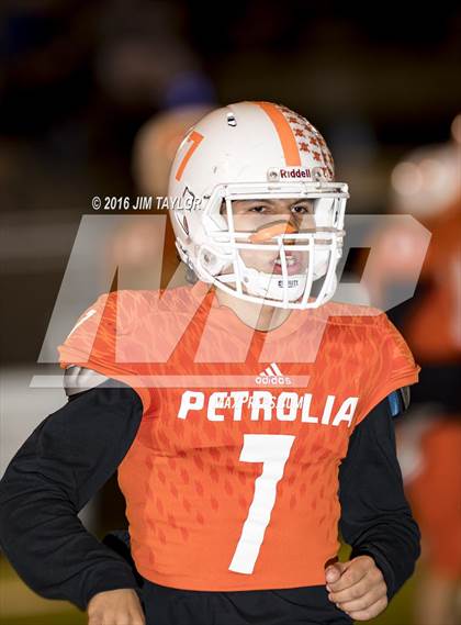 Thumbnail 3 in Petrolia vs Santo (Texas UIL 2A Bi-District Playoff) photogallery.